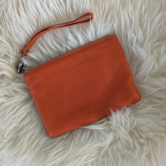 Fossil Pouch - Picture 2 of 2